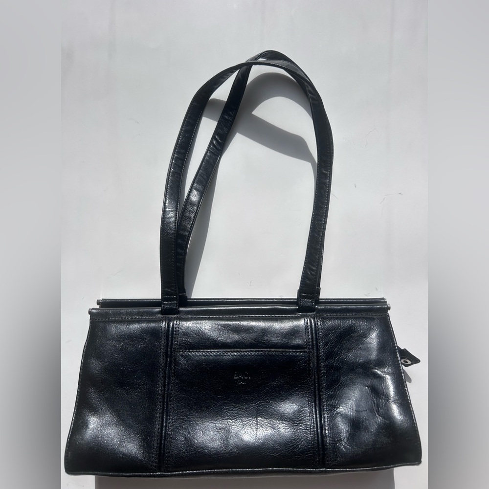 Baci Classic Black Leather Shoulder Bag - Picture 2 of 8